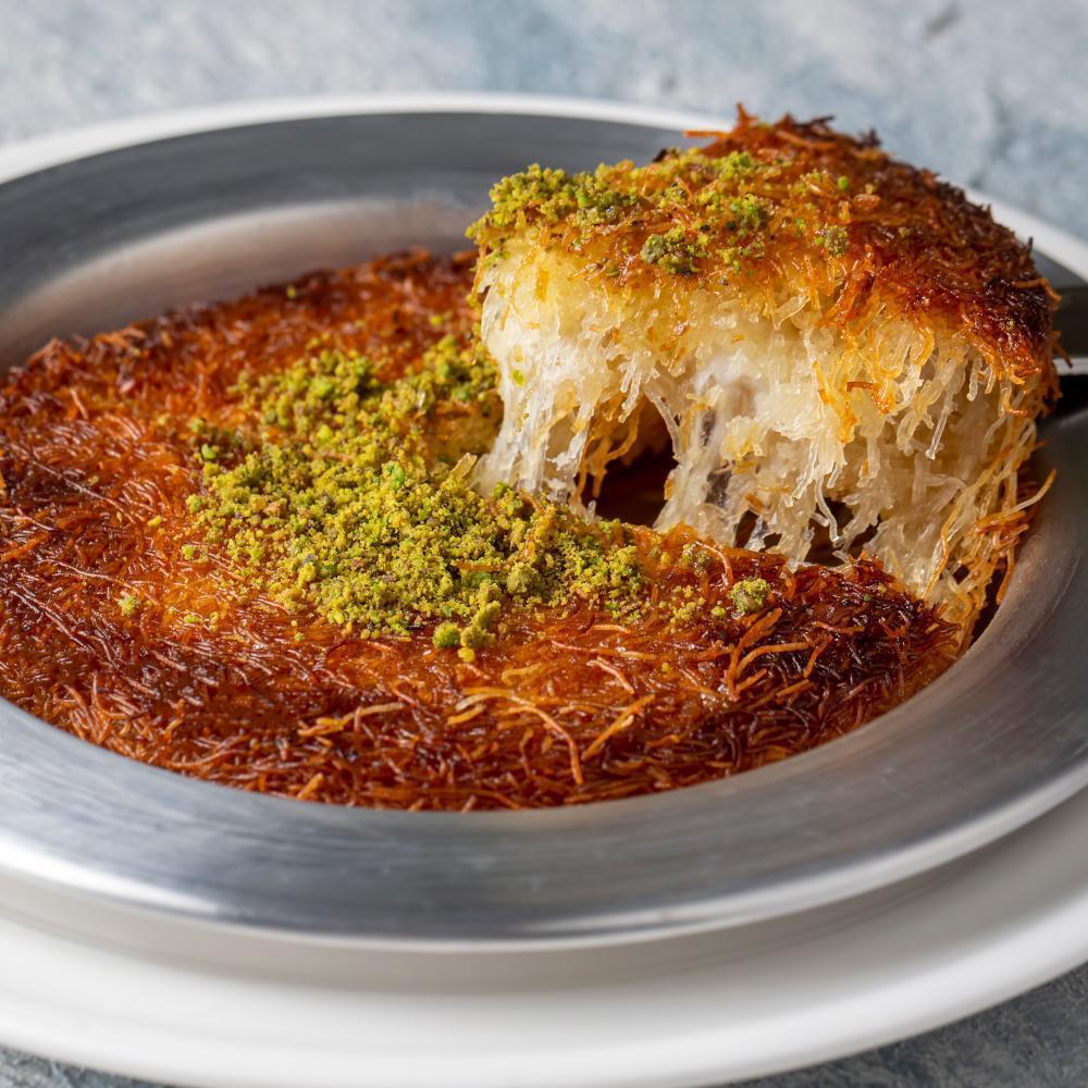 Marketing Photos Brochures [8886293] 204416_S1.jpg